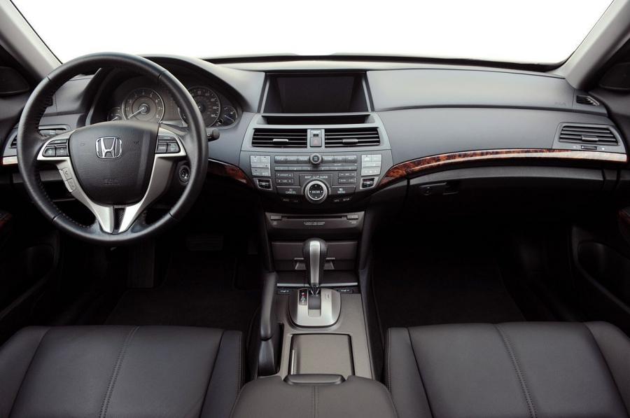  Honda Accord Crosstour 2010 года  (фото 58 из 260)